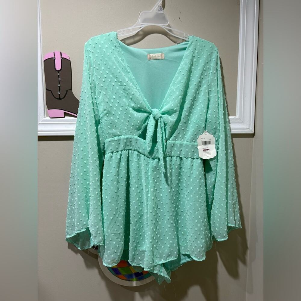 Elegant Mint Green Women's Romper!